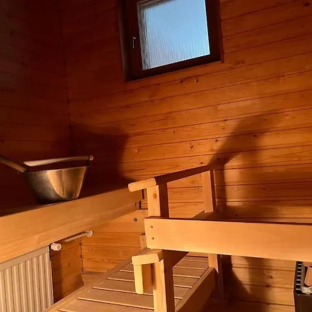 Hyvaellae Sijainnilla Iso Kaksio Hervannassa Apartment Tampere