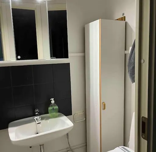 Apartment Hyvaellae Sijainnilla Iso Kaksio Hervannassa *